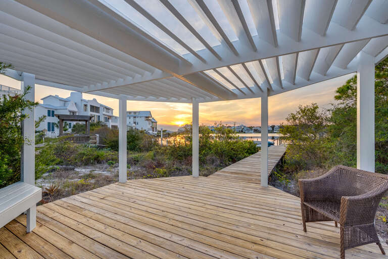 A Villa Lago Dock Access