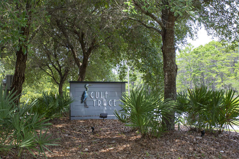 Gulf Trace Sign