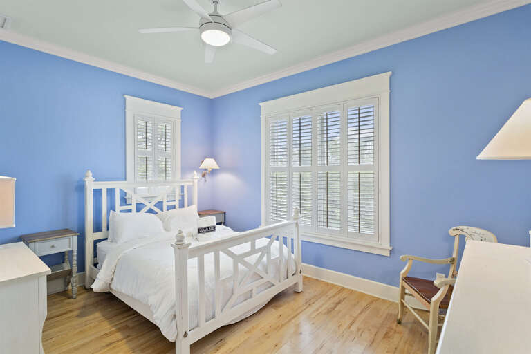 22-Barefootin-Bedroom