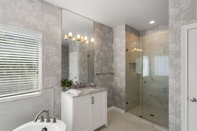 22-Beach-Dreams-Master-Shower