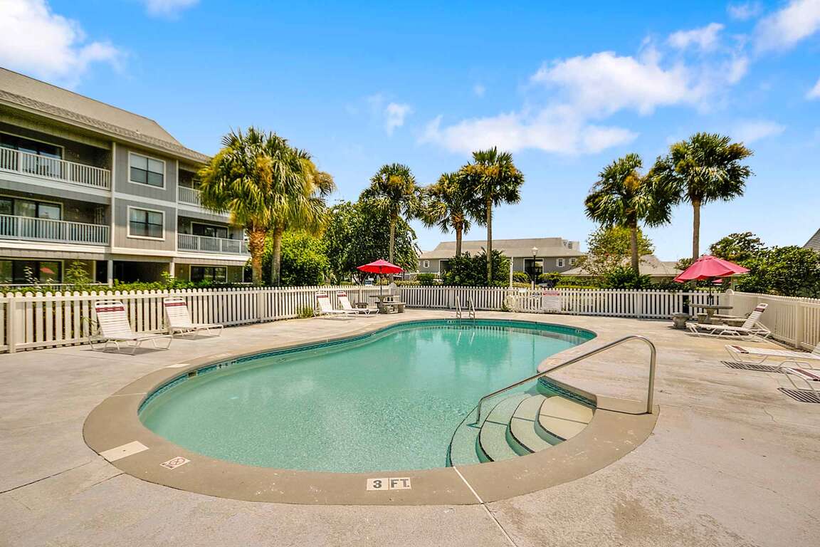Beachwood Villas 5E Condo in Seagrove Beach, FL for 4 Guests