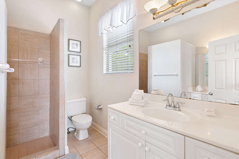 23-Broad-Reach-Bathroom 23-Broad-Reach-Bathroom