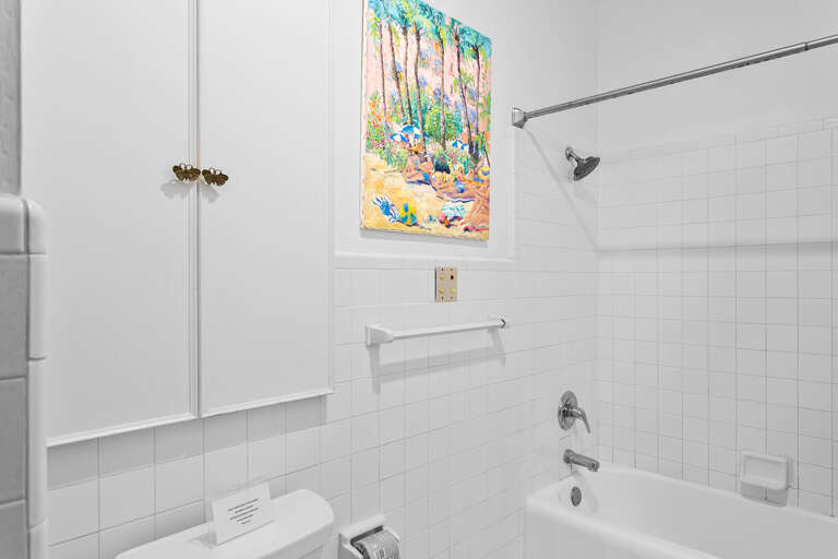 Cliffview Master Bathroom Alt