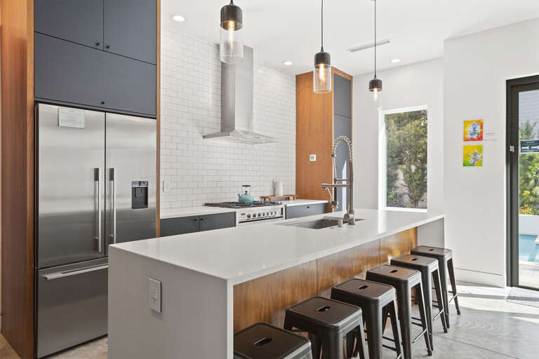 22-Day-Dreamer-Kitchen