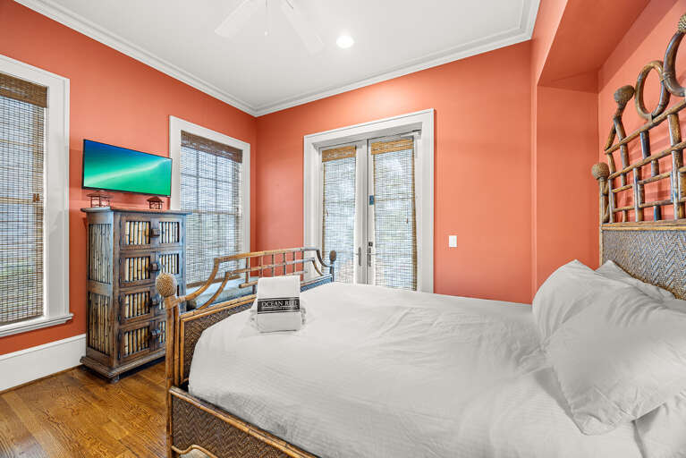 Eau Naturale Guest Bedroom 2