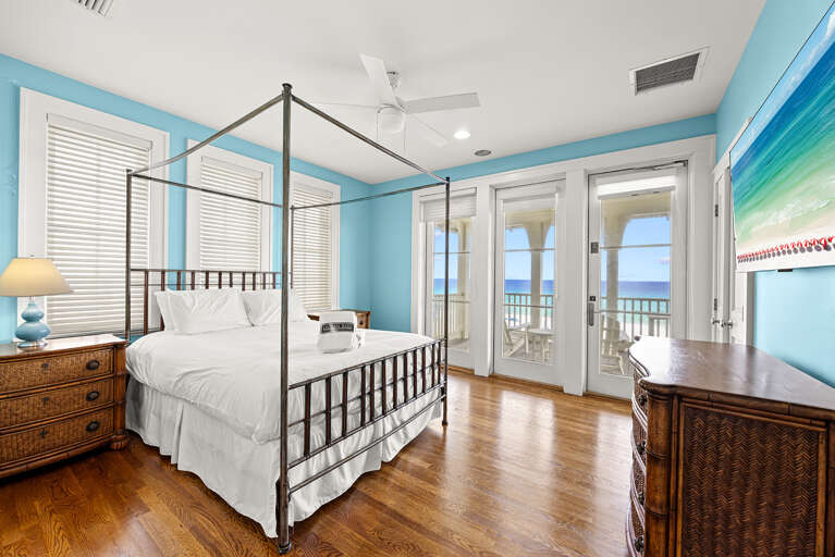 Eau Naturale Primary Bedroom