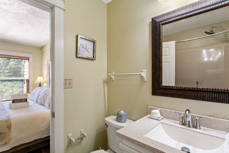 22-Grayton-Place-6-Bathroom