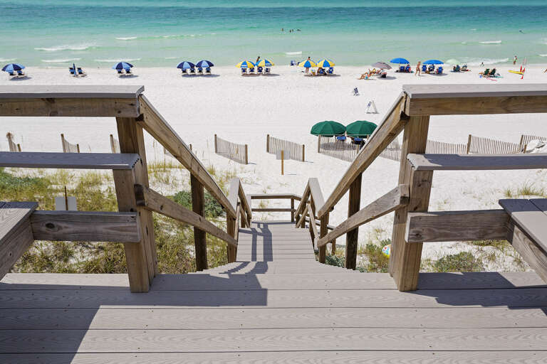 Kokomo Beach Access At 4