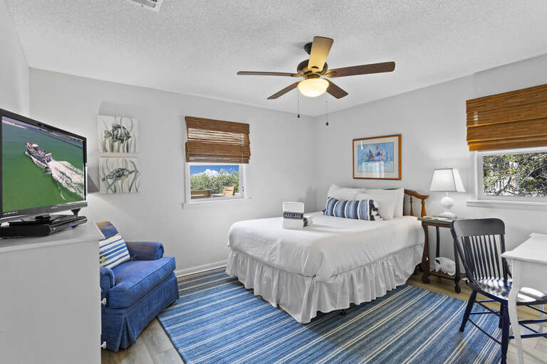 09-Lazy-Days-Guest-Bedroom