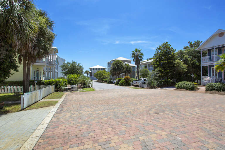 21-Sunrise-Beach-Neighborhood