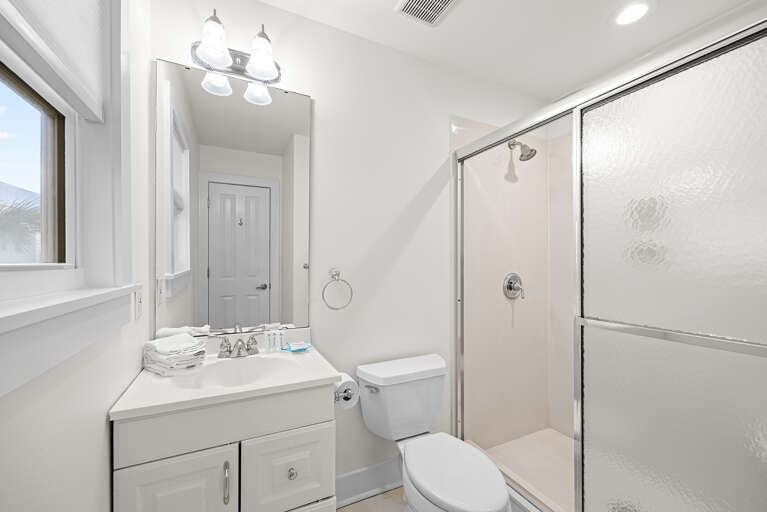 Sand Dollar Guest Bathroom