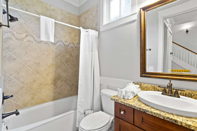 Seabiscuit Guest Bathroom 2