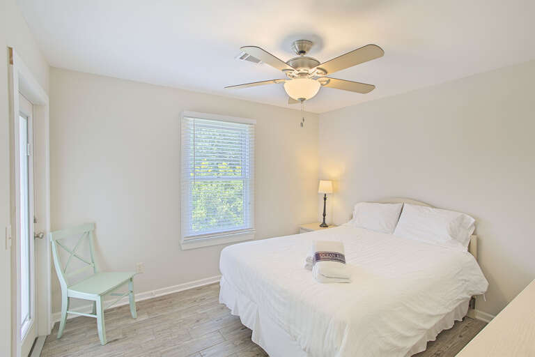 21-Gulfstrand-Up-Bedroom