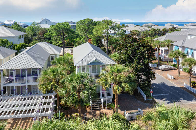 Who Sells Sea Shells Exterior