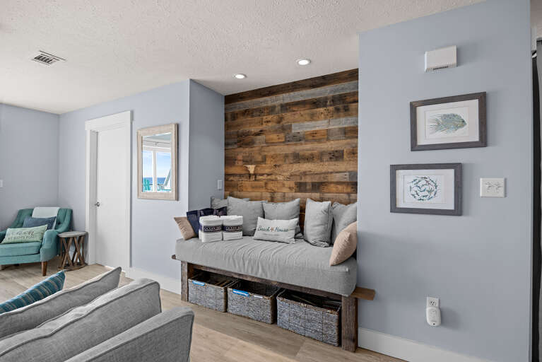 Sunseekers 4 Living Room Alt 3