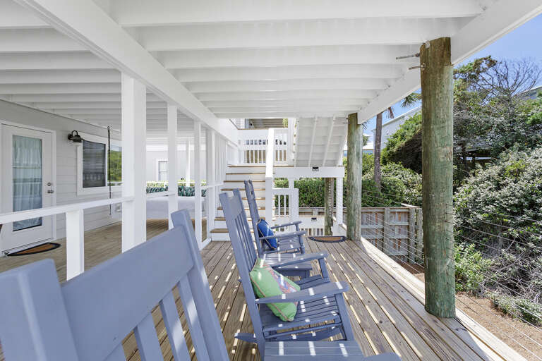 23-Lone-Star-Lower-Balcony-Alt