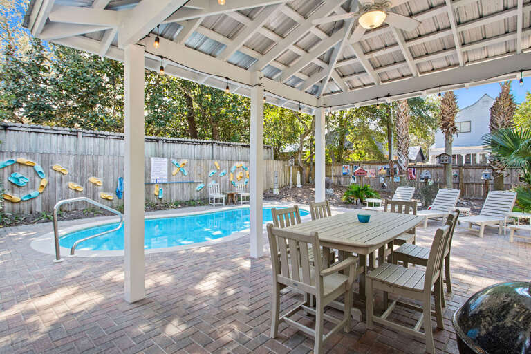 24-Grayton-Sea-Glass-Pool