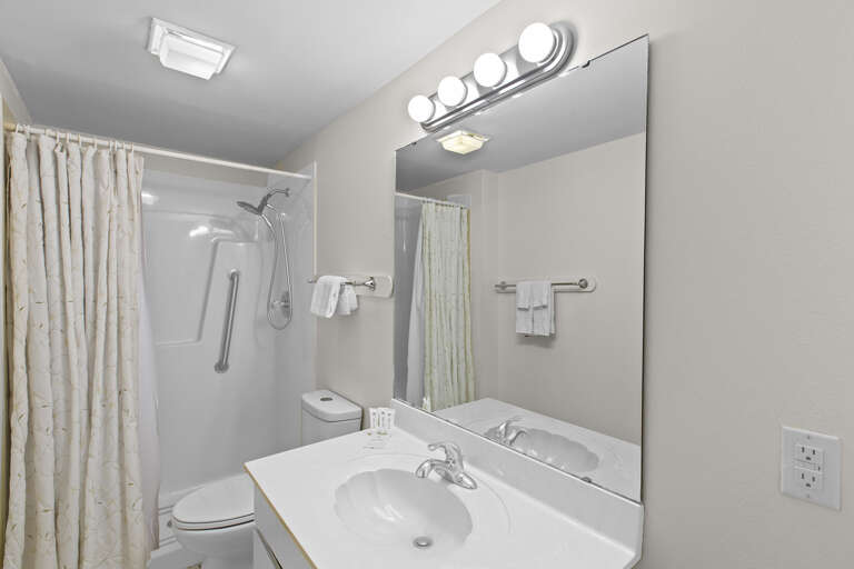 Wahoo Guest Bathroom