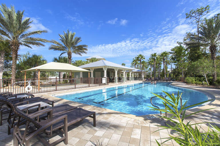 Nature-Walk-Lap-Pool