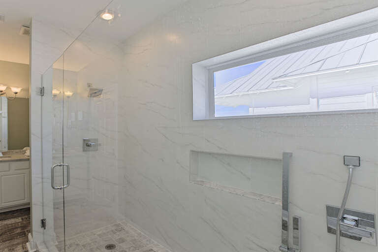 18-Sunny-Daze-Shower