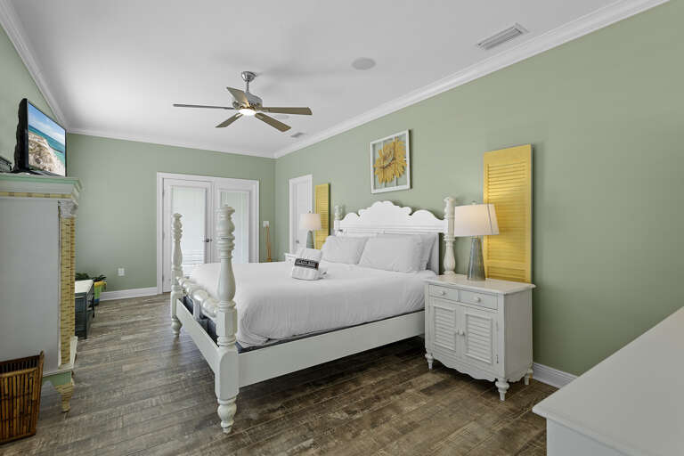 Sunny Daze Master Bedroom