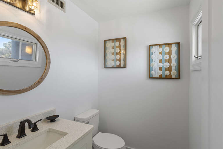 22-Shoreline-Villas-7-Powder-Room