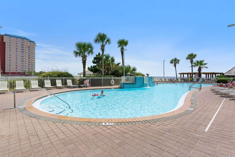 23-Pelican-Beach-Resort-Eastside-Pool