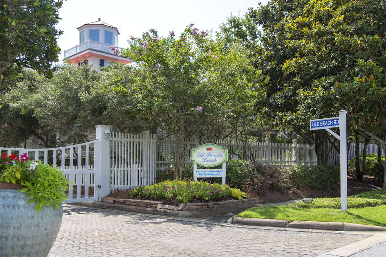21-Old-Florida-Beach-Entrance