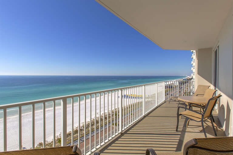 19-Majestic-Sun-811B-Balcony