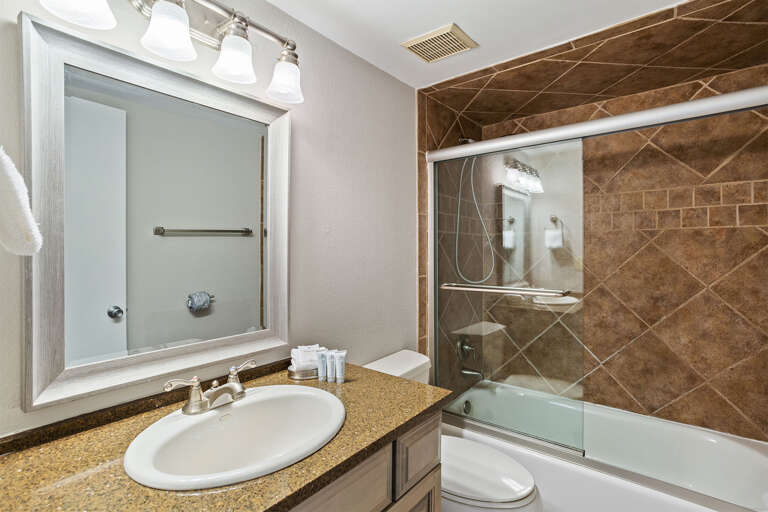 22-Walton-Dunes-13-Guest-Bath 22-Walton-Dunes-13-Guest-Bath