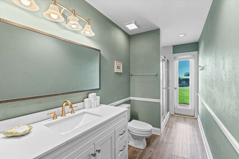 Capistrano 102 Master Bathroom