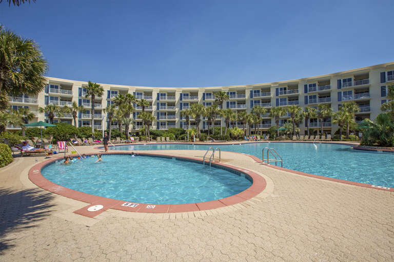 19-Crescent-Community-Pool-2 19-Crescent-Community-Pool-2