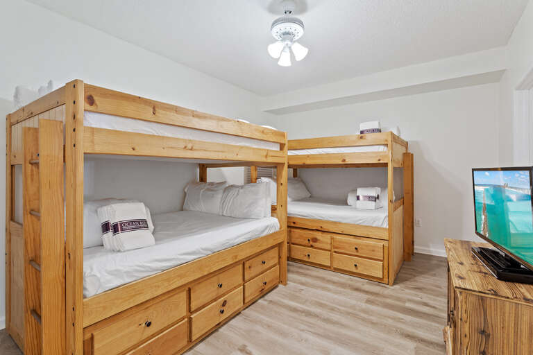 23-Crescent-108-Guest-Bedroom-2 23-Crescent-108-Guest-Bedroom-2