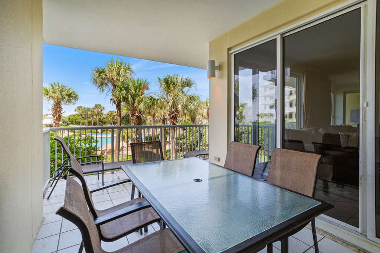 23-Crescent-108-Patio 23-Crescent-108-Patio