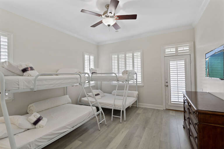 22-Happy-Days-Bunk-Room