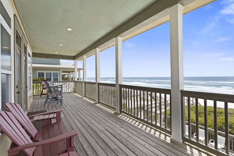 22-Happy-Days-Master-Balcony