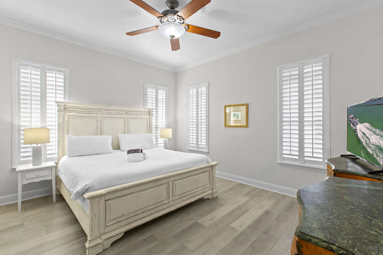 Happy Days Guest Bedroom 3