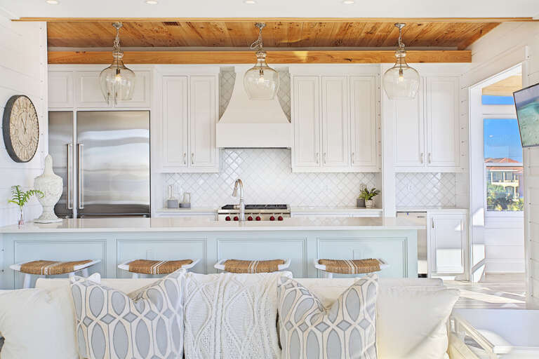 20-Off-The-Hook-Kitchen