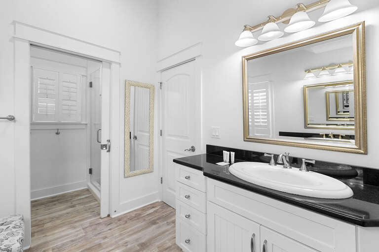 23-All-Laid-Back-Bathroom-2