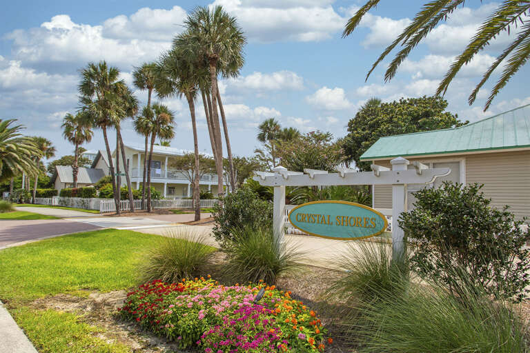 21-Crystal-Shores-Entrance