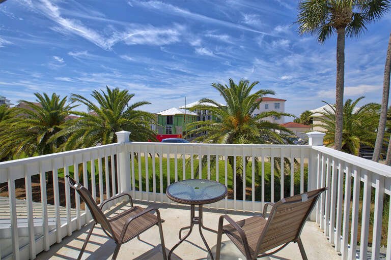 20-Anchor-Pointe-Bedroom-Balcony