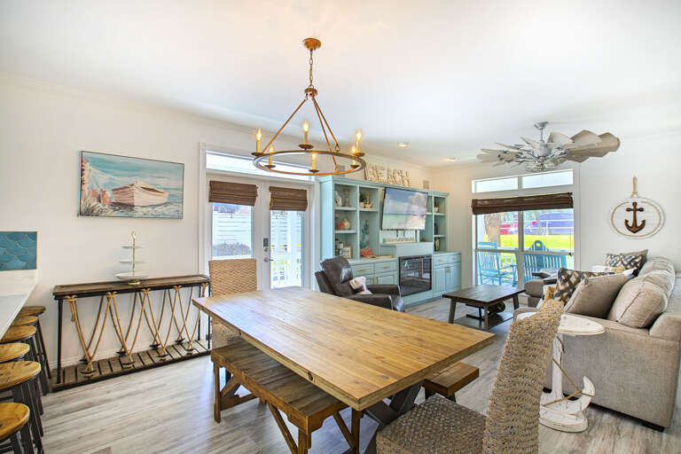 20-Anchor-Pointe-Dining