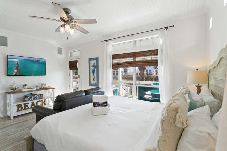 23-Anchor-Pointe-Bedroom