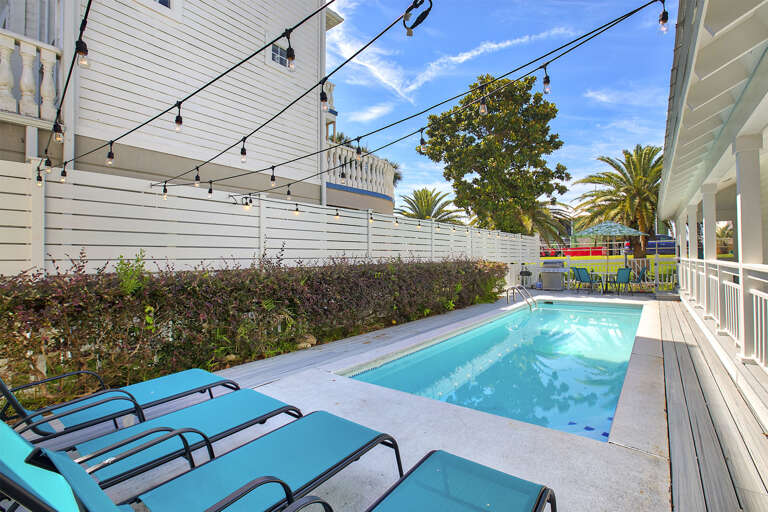 20-Anchor-Pointe-Pool-Alt