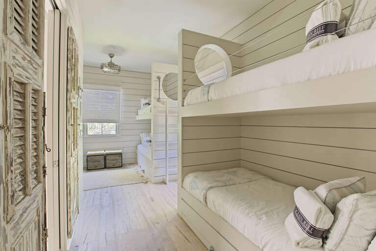 19-All-Is-Grayt-Bunk-Room