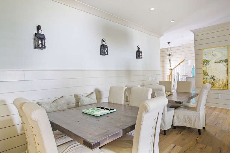 19-All-Is-Grayt-Dining-Alt