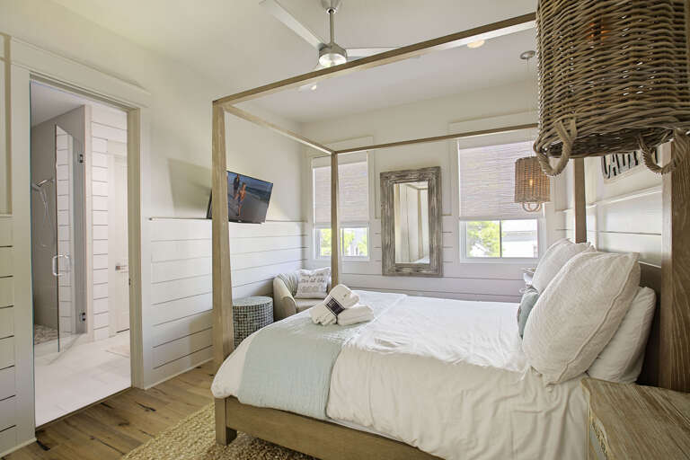 19-All-Is-Grayt-Guest-Bed-2