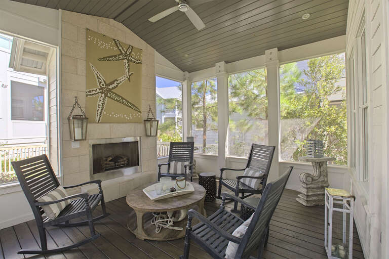 19-All-Is-Grayt-Screened-Porch