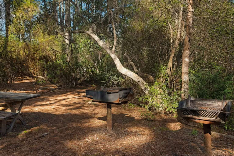 Cassine-Gardens-Grills