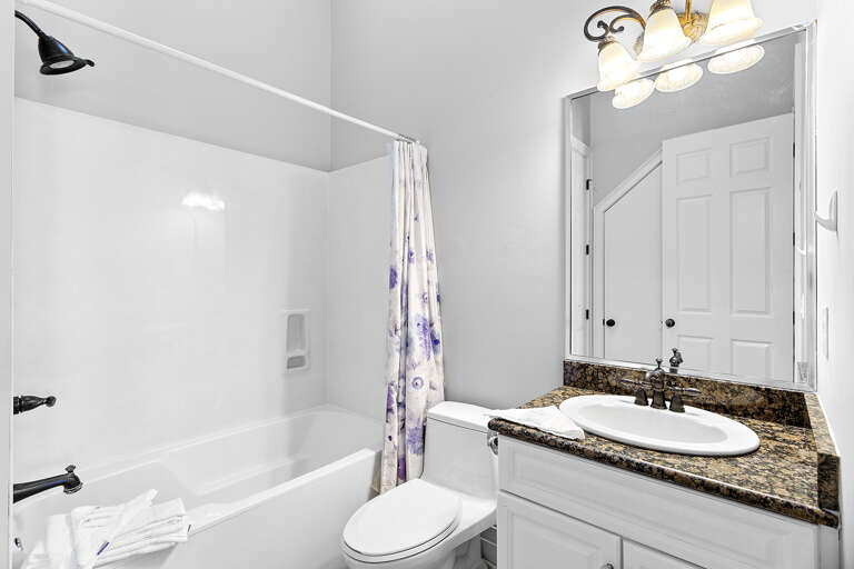 24-Sandcastle-Dreams-Guest-Bathroom-3 24-Sandcastle-Dreams-Guest-Bathroom-3